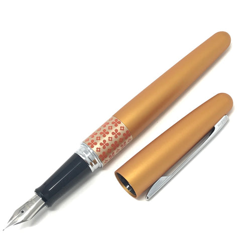 Pilot Metropolitan Fountain Pen - Retro Pop Orange- Fine Nib